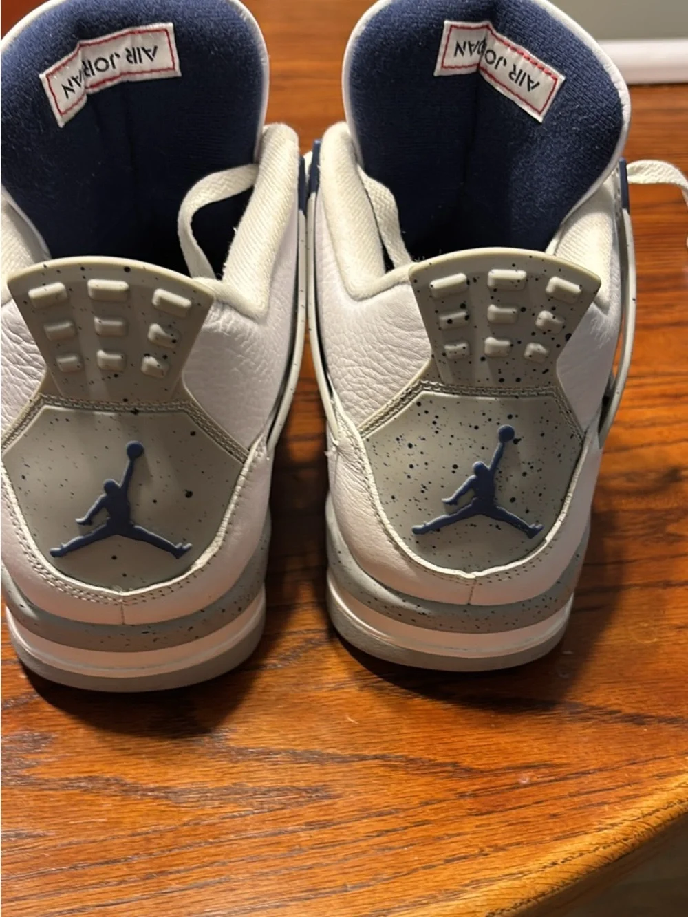 Jordan 4 Retro (Midnight Navy)